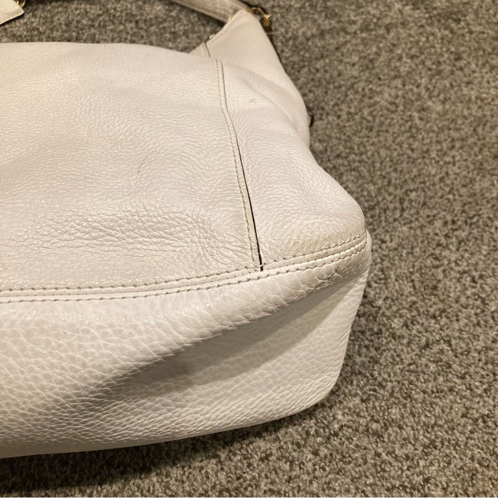 Michael Kors Bowery Large Hobo/Tote Bag in Optic White - Picture 8 of 11